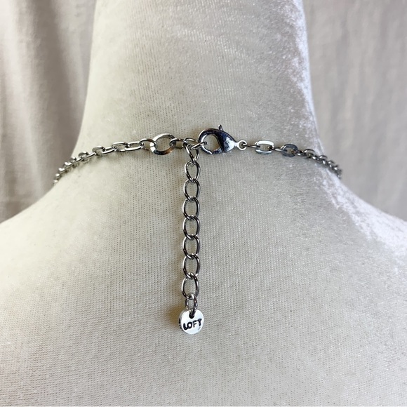 Loft Multi strand iridescent acrylic gem Necklace - Picture 3 of 5